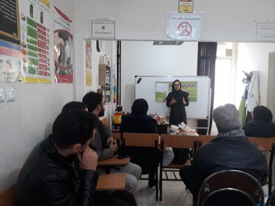 کارگاه آموزش بیماری ایدز در آموزشگاه بهداشت اصناف سیب سلامت برگزار شد.